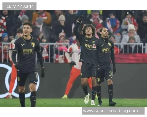 皮一下奥格斯堡晒图调侃拜仁切尔西巴黎我们是否已成为最佳球队